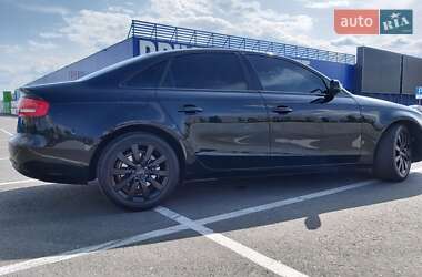 Седан Audi A4 2013 в Полтаве