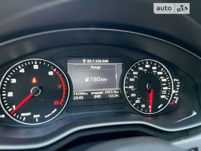 Седан Audi A4 2017 в Львові