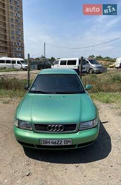 Седан Audi A4 1997 в Одессе