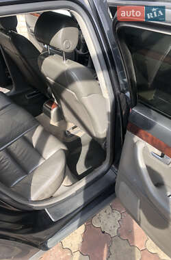 Универсал Audi A4 2003 в Терновке