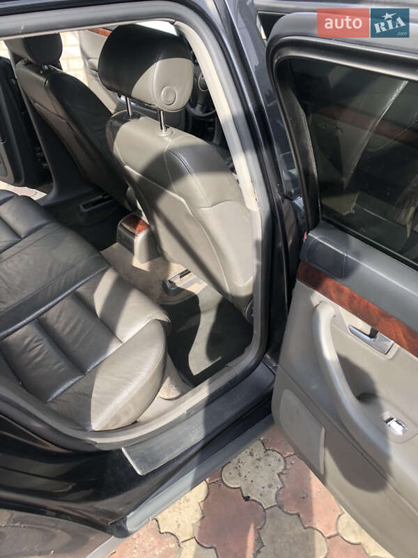 Универсал Audi A4 2003 в Терновке