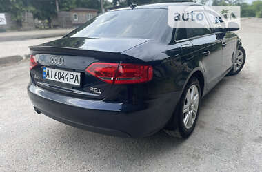 Седан Audi A4 2009 в 