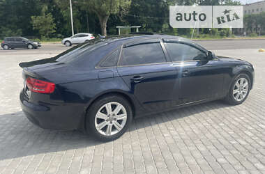 Седан Audi A4 2009 в 