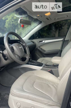 Седан Audi A4 2009 в 