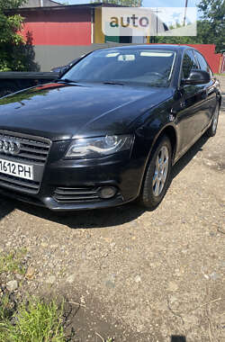 Седан Audi A4 2008 в Стрию