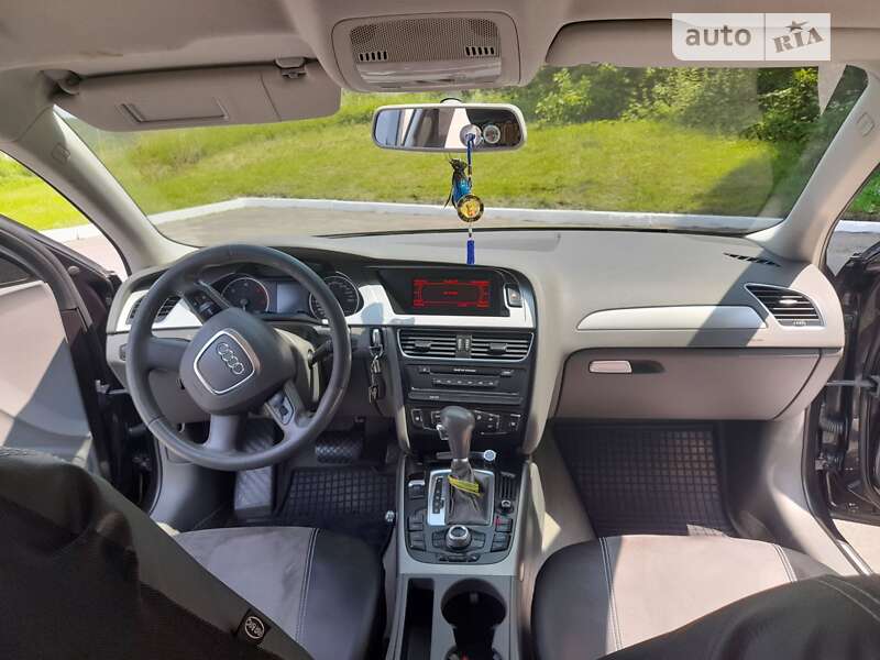 Универсал Audi A4 2008 в Мостиске