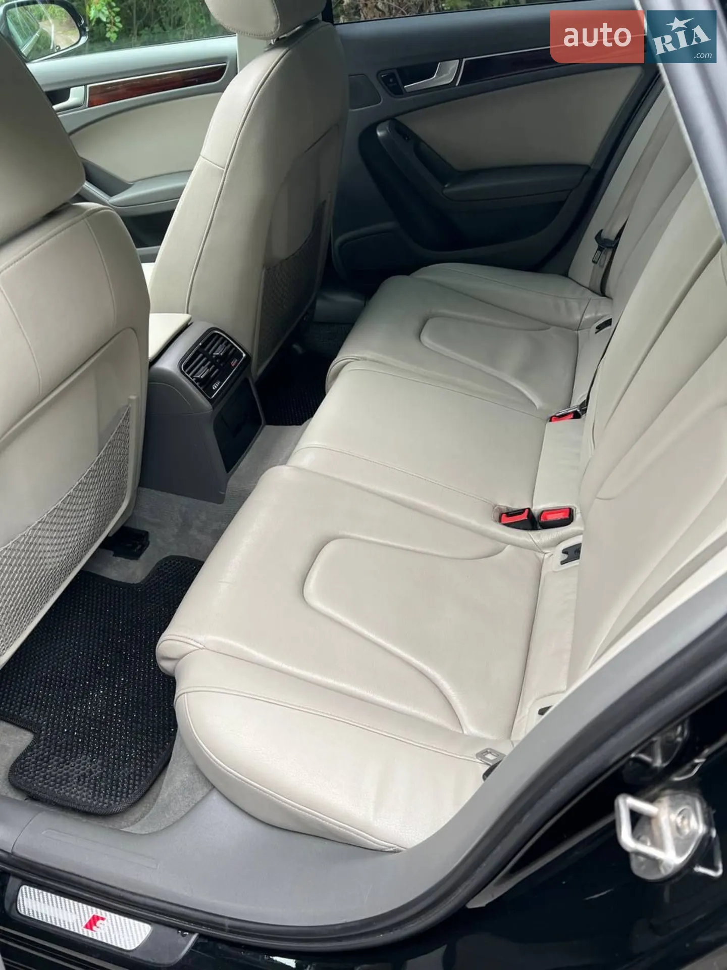 2011 Audi A4 - мініатюра 14