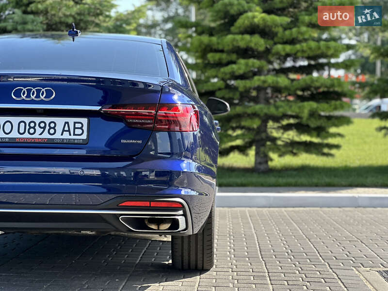 Седан Audi A4 2020 в Одессе