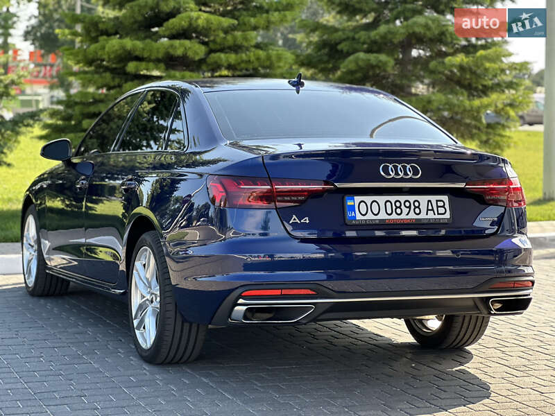 Седан Audi A4 2020 в Одессе