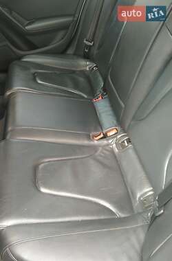 Седан Audi A4 2010 в Львові