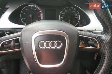 Седан Audi A4 2010 в Львові