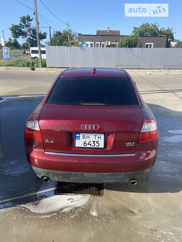 Седан Audi A4 2003 в Овидиополе