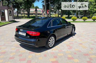 Седан Audi A4 2014 в Стрые