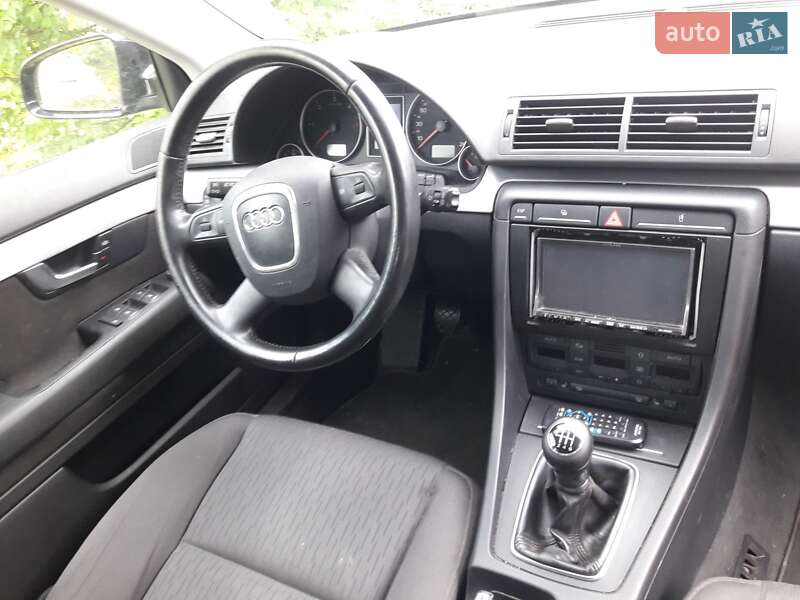 Універсал Audi A4 2007 в Острозі
