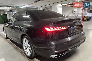 Седан Audi A4 2022 в Киеве