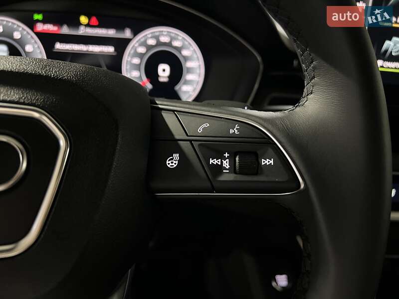 Седан Audi A4 2022 в Києві