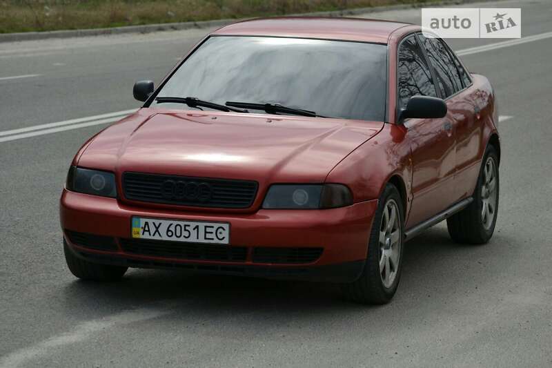 Седан Audi A4 1995 в Луцке фото 3 Седан Audi A4 1995 в Луцке