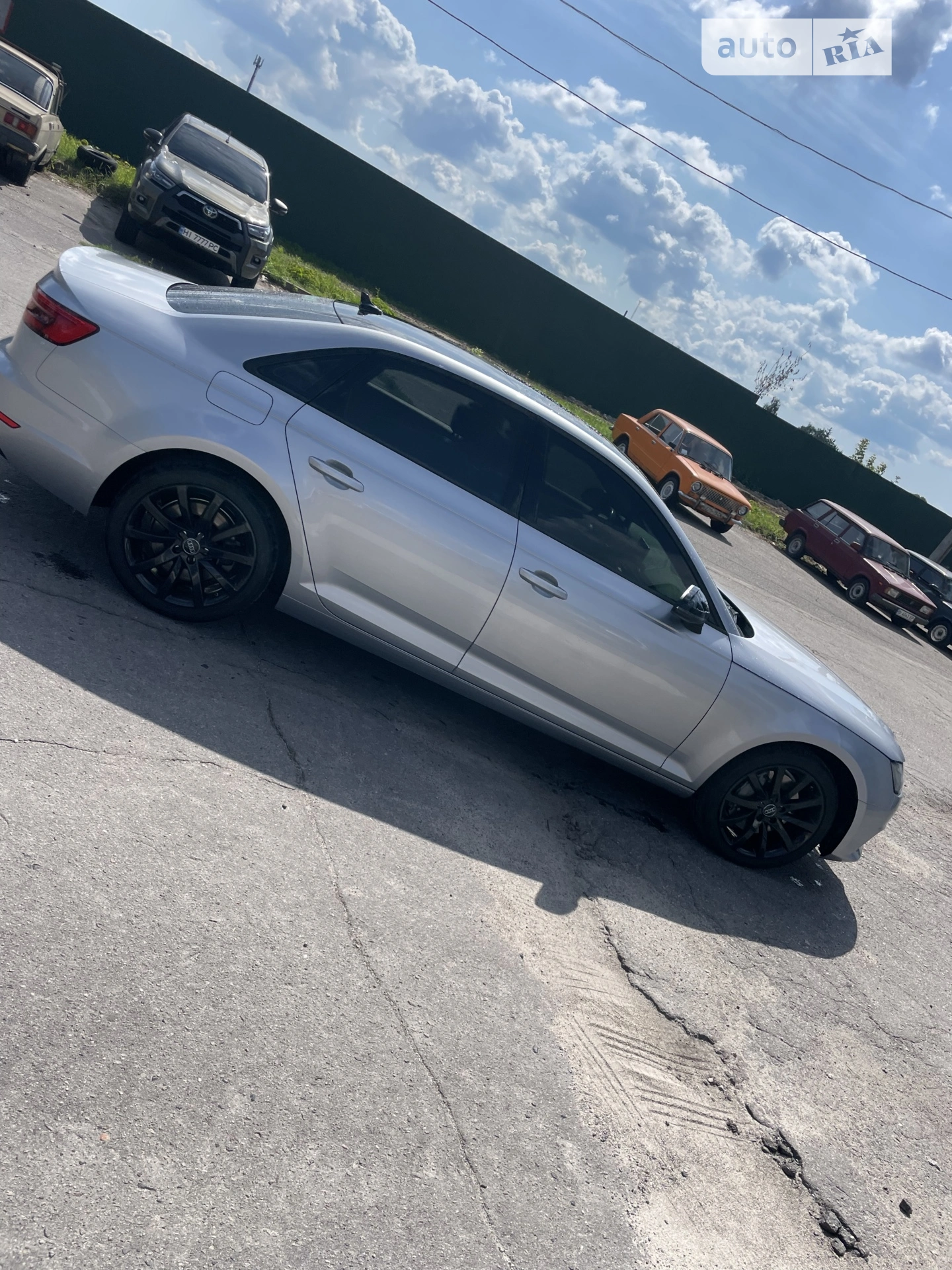 2015 Audi A4 - мініатюра 30