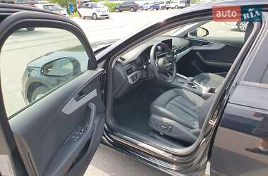 Седан Audi A4 2015 в 