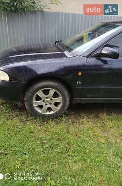 Седан Audi A4 1997 в 
