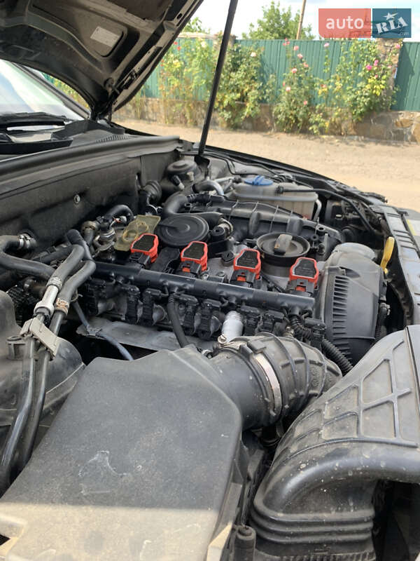 Седан Audi A4 2012 в Гайвороне