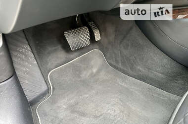 Седан Audi A4 2013 в 