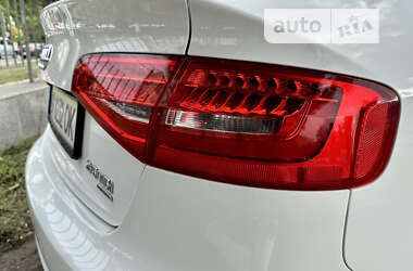 Седан Audi A4 2013 в 