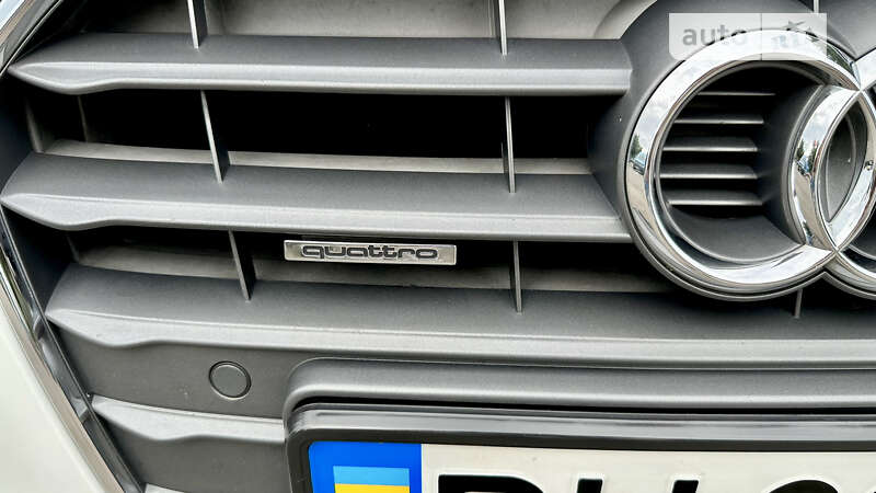 Седан Audi A4 2013 в Одессе