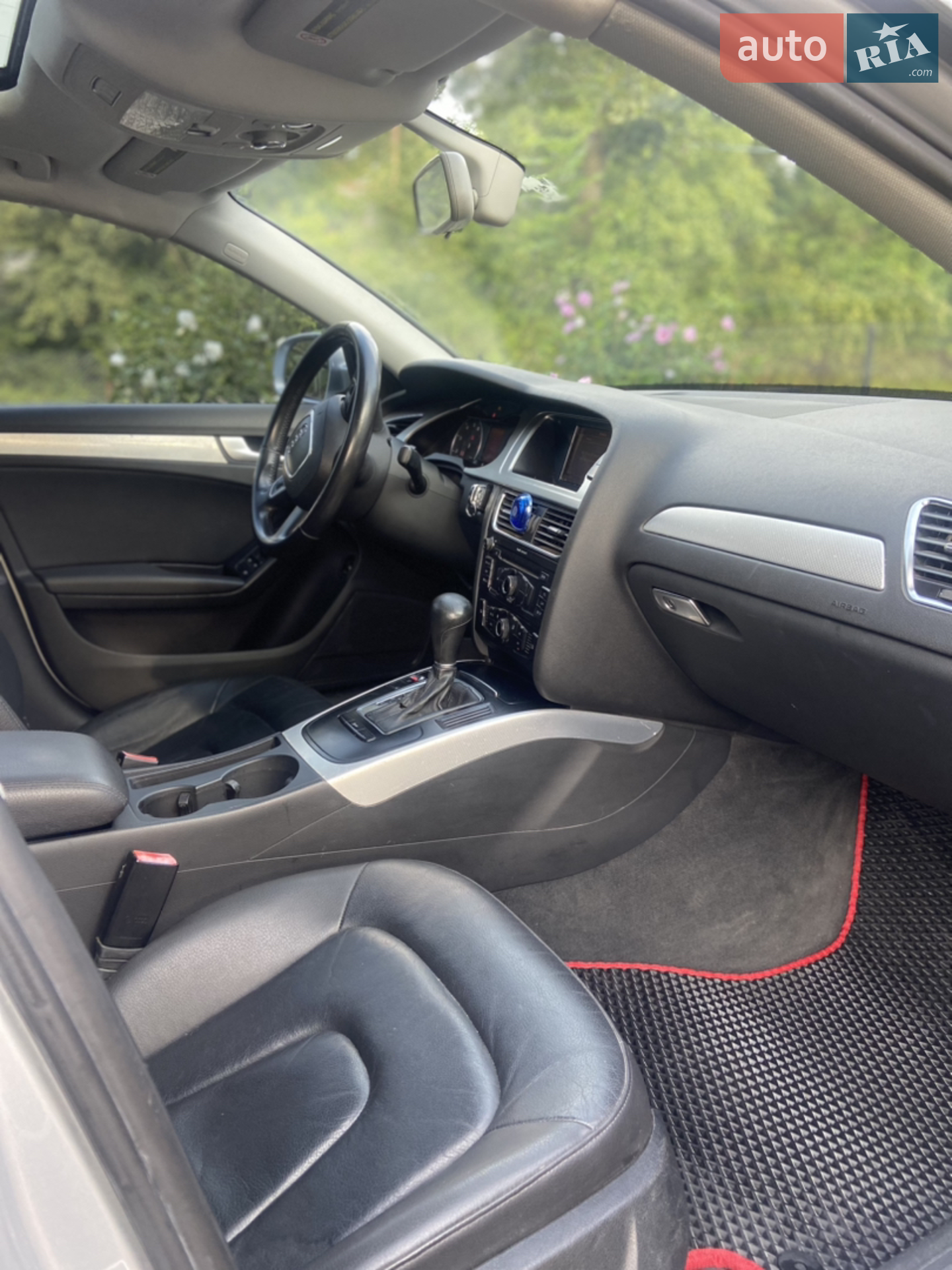 2011 Audi A4 - мініатюра 39