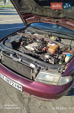 Седан Audi A4 1995 в Харькове