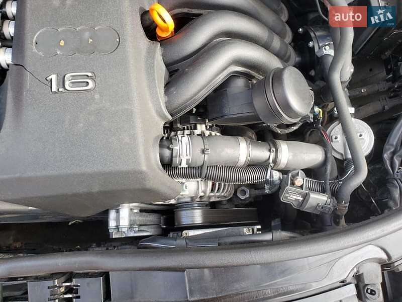 Седан Audi A4 2005 в Кременце