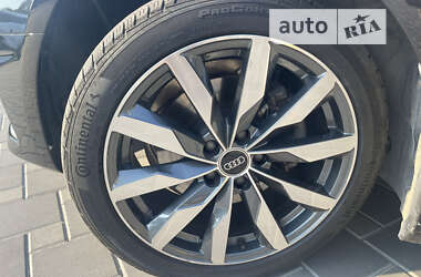 Седан Audi A4 2021 в 