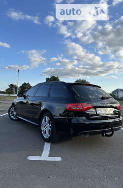Универсал Audi A4 2011 в 