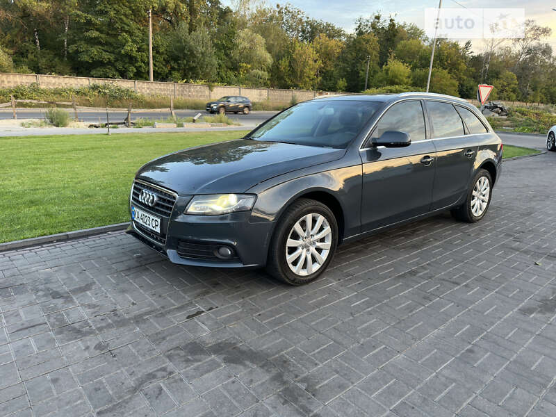 Універсал Audi A4 2010 в Києві