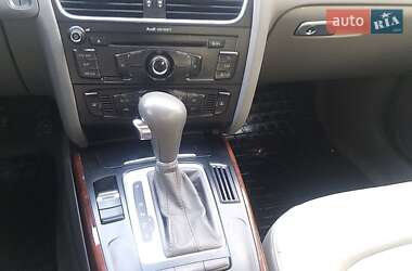 Седан Audi A4 2012 в Тернополе