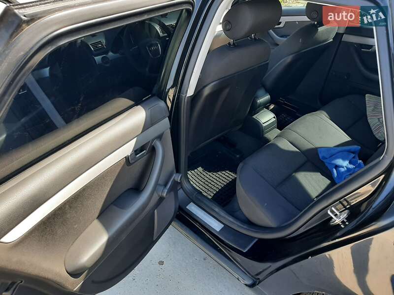 Универсал Audi A4 2006 в Монастырище