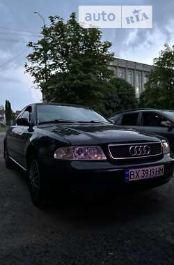 Седан Audi A4 1996 в Красилове
