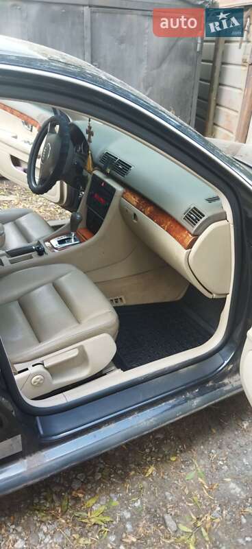 Універсал Audi A4 2001 в Ананьїві