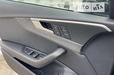 Седан Audi A4 2016 в 