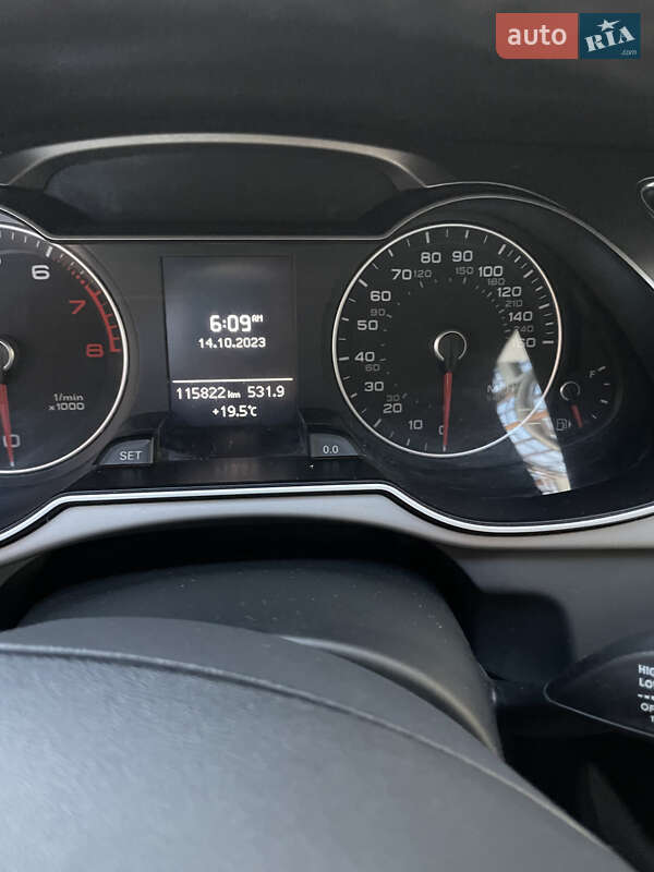 Седан Audi A4 2014 в Ивано-Франковске