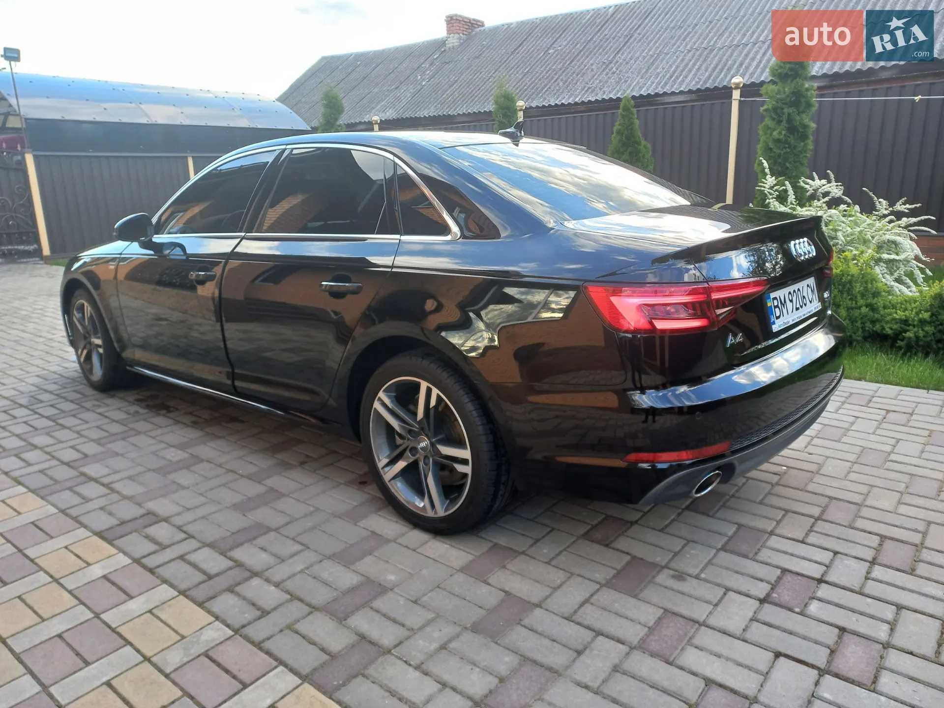 2017 Audi A4 - мініатюра 13