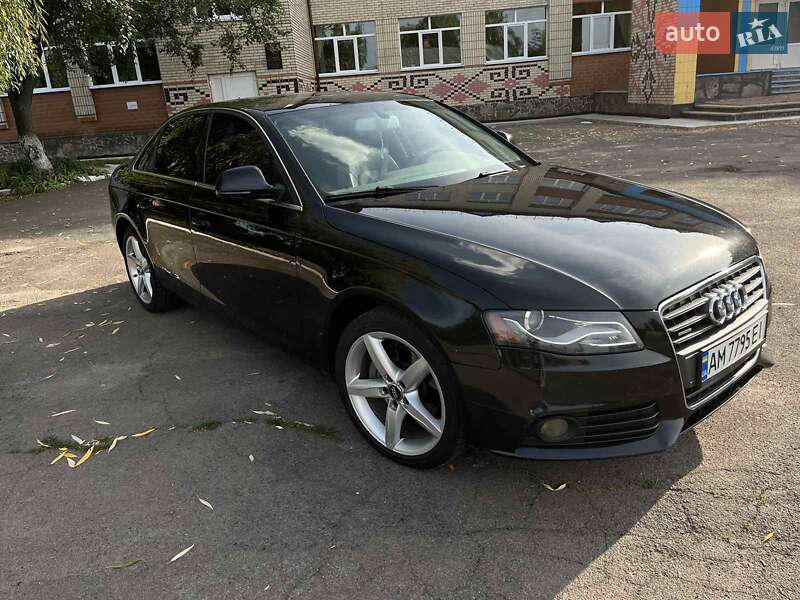 Седан Audi A4 2008 в Звягеле