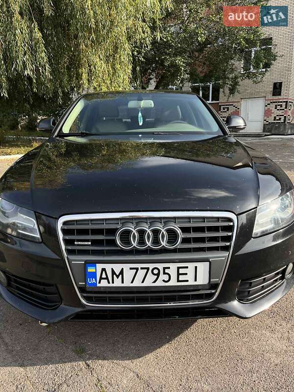 Седан Audi A4 2008 в Звягелі