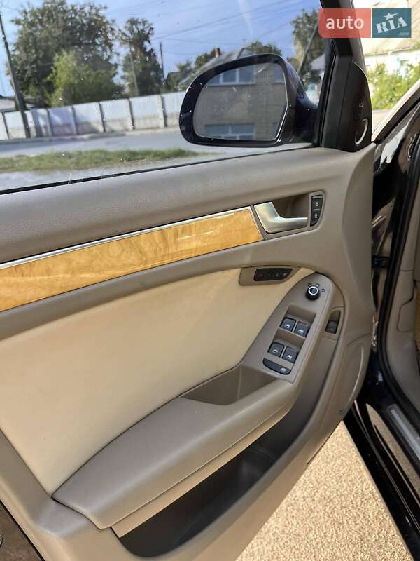 Седан Audi A4 2008 в Звягелі