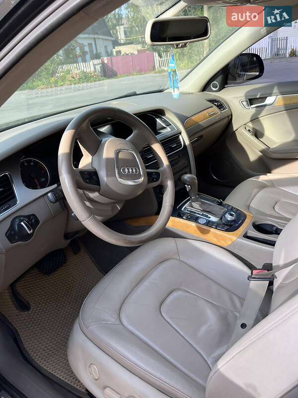 Седан Audi A4 2008 в Звягелі