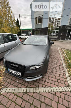 Седан Audi A4 2009 в Ужгороде