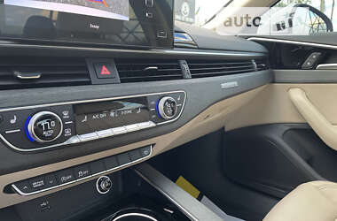 Седан Audi A4 2020 в Стрые
