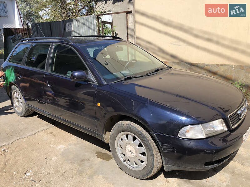Универсал Audi A4 1997 в Одессе фото 2 Универсал Audi A4 1997 в Одессе