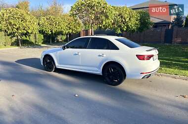 Седан Audi A4 2016 в Черкассах
