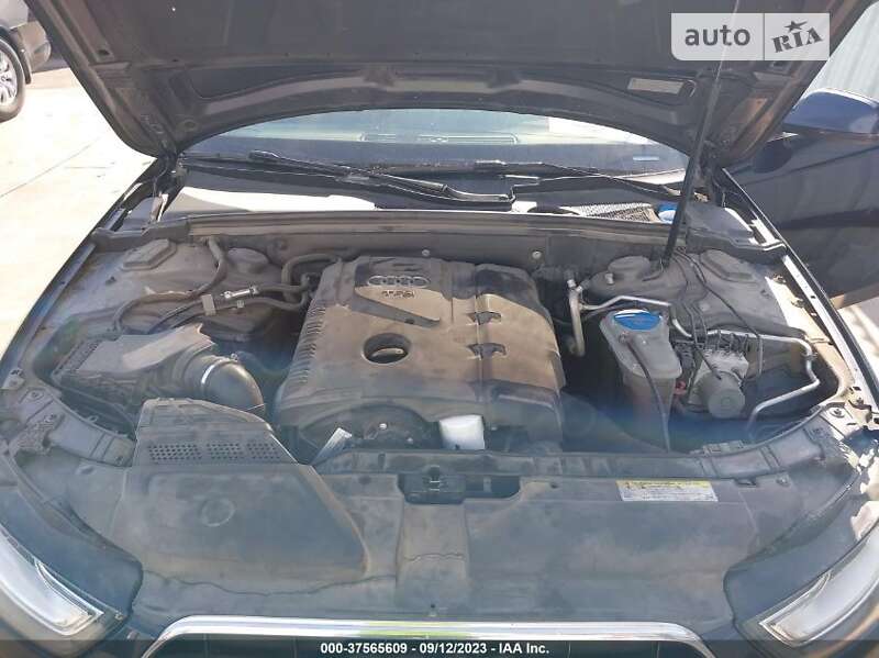 Седан Audi A4 2015 в Львове